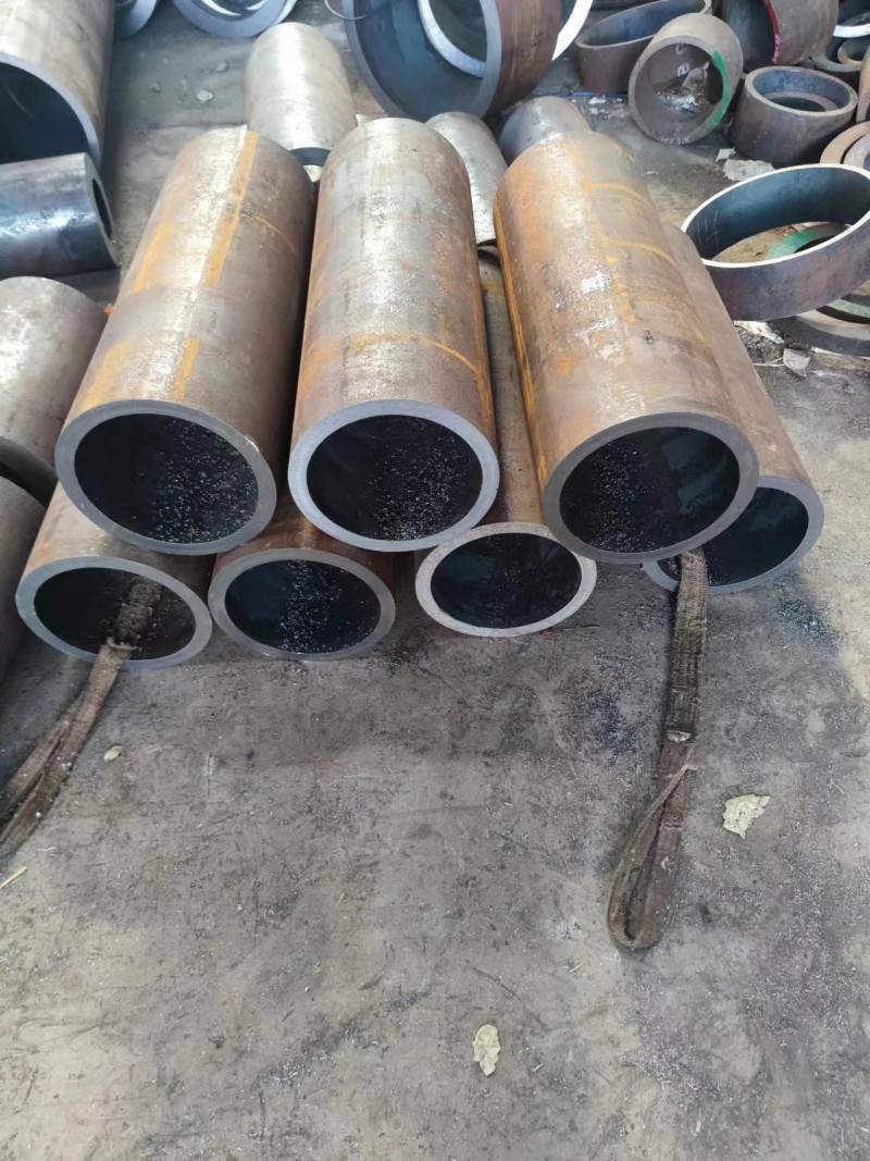 阿荣阿荣阿荣12Cr1MovG无缝钢管切割