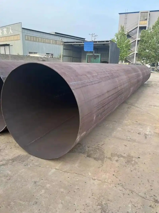 阿荣大口径12Cr1MoVG无缝钢管